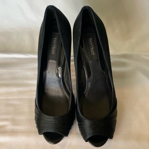 White House Black Market WHBM Jordin Peeptoe Heels Platform Shoe Black Satin 7.5 - Picture 2 of 14